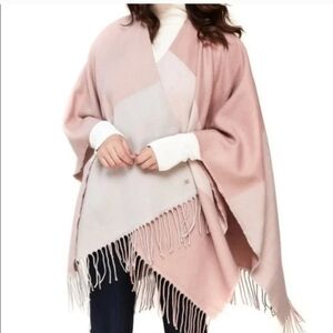 SOIA & KIO Color Block Fringe Poncho
